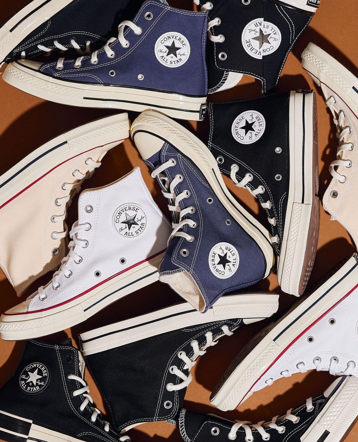 muchas-converse